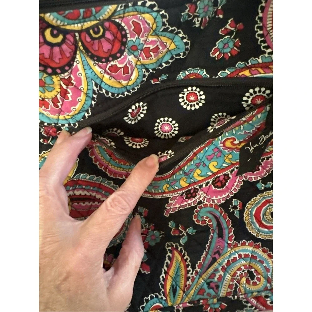 vera bradley crossbody Bag Vibrant Quilted Parisian Paisley pattern Retired